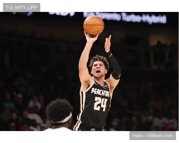 老鹰替补基斯珀特13分兰代尔10分6板，轮换火力支撑连胜